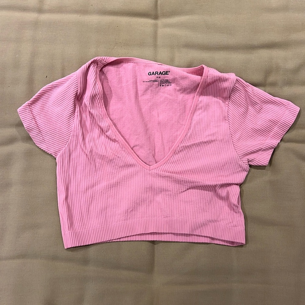 Garage crop top seamless ribbed material